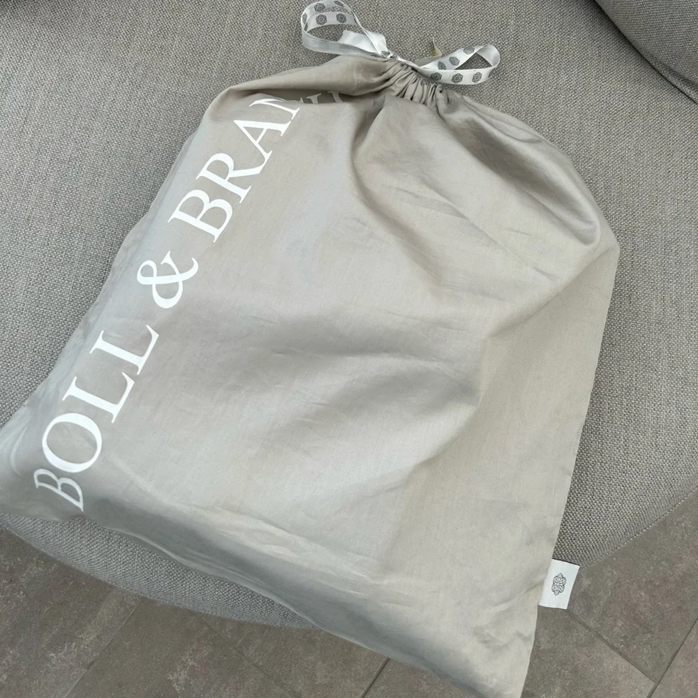 Boll & Branch nwot ships